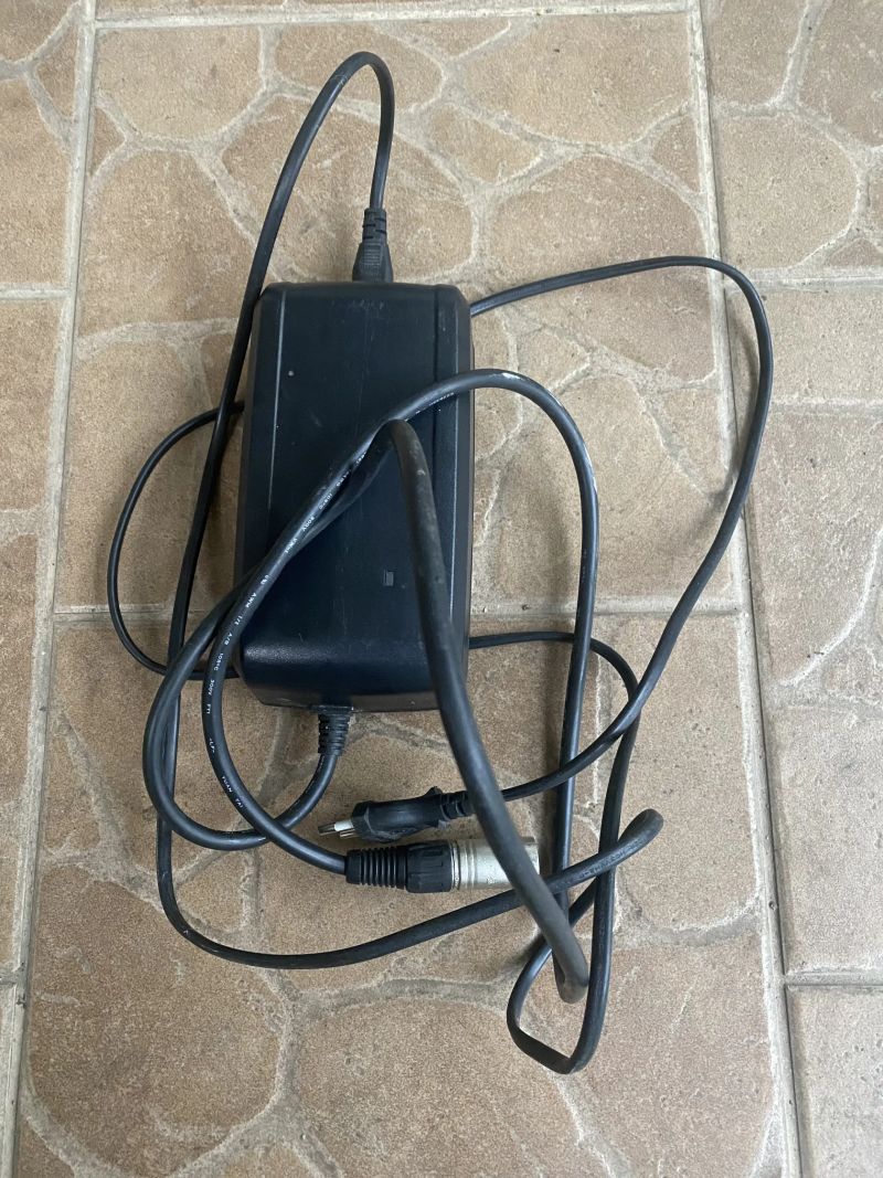 Giant expoler