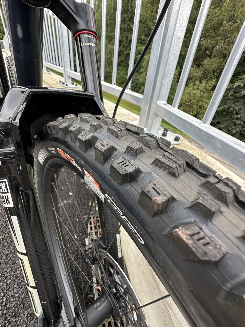 YT Capra Uncaged 12
