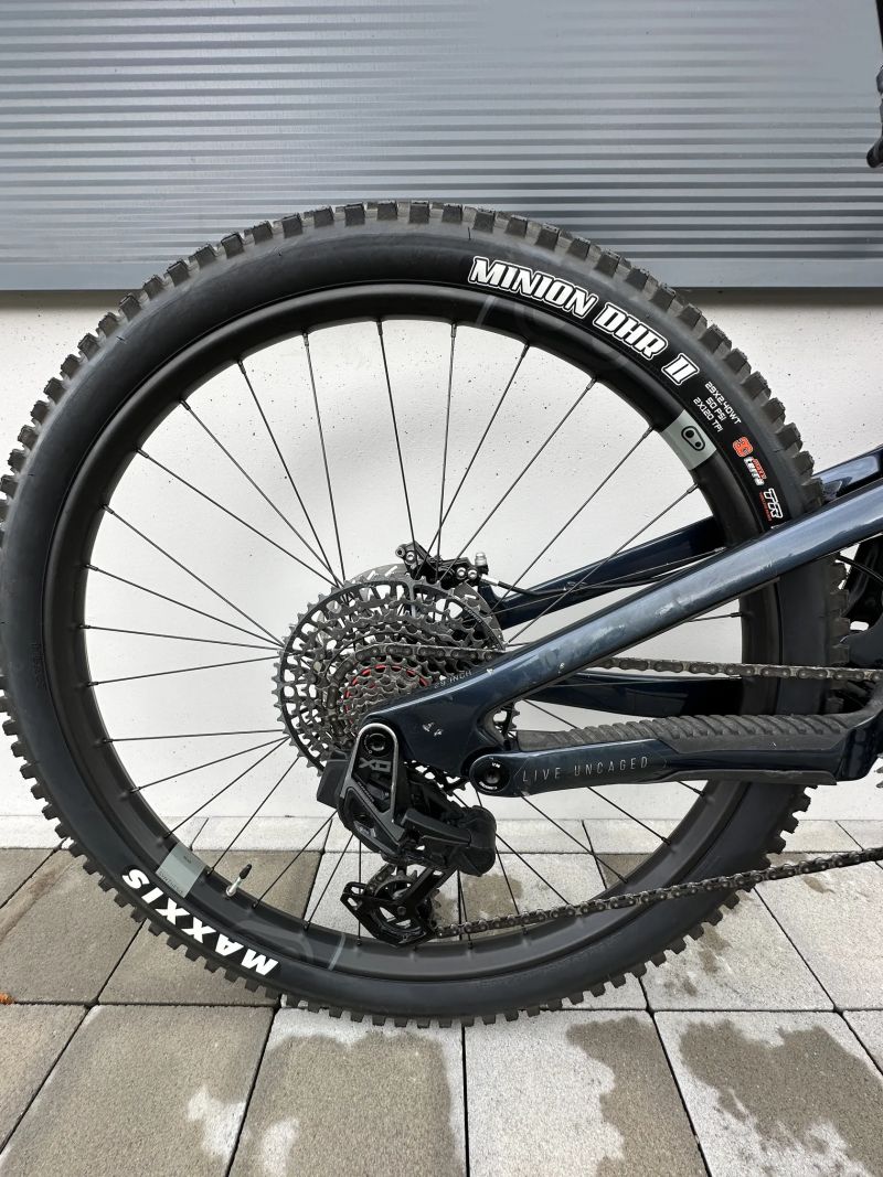 YT Capra Uncaged 12