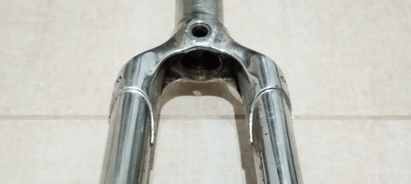 Prodám silniční vidlici Colnago