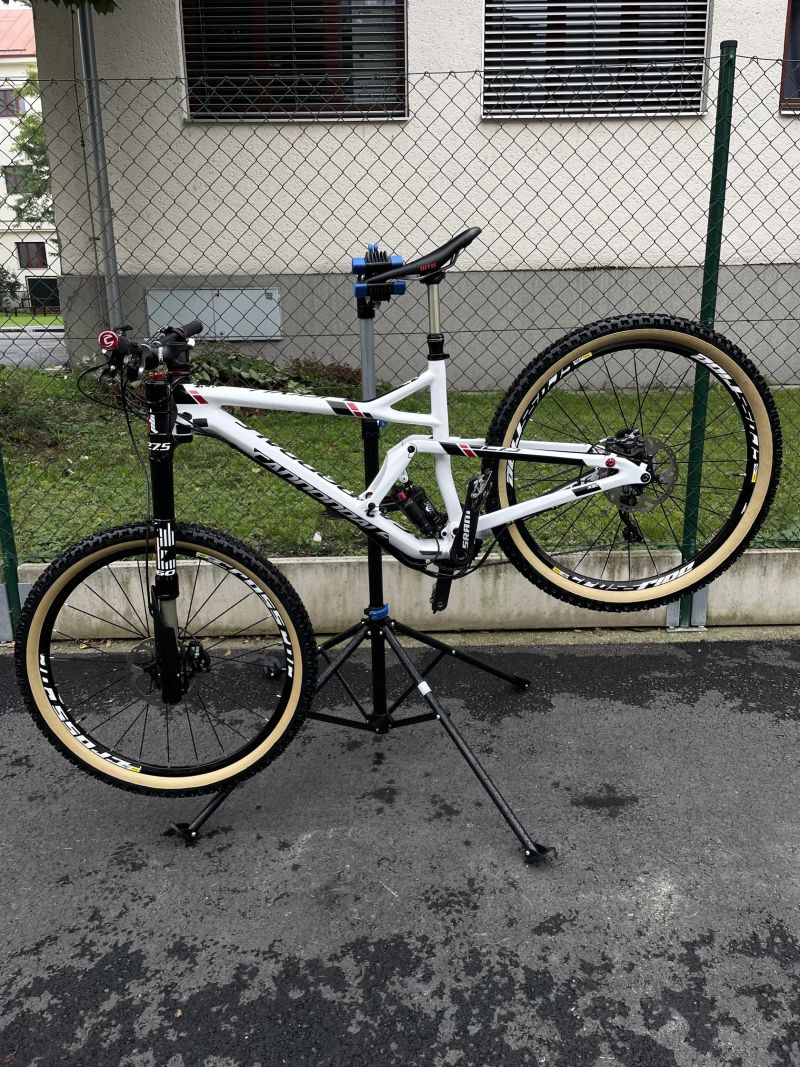 Cannondale Jekyll carbon 2