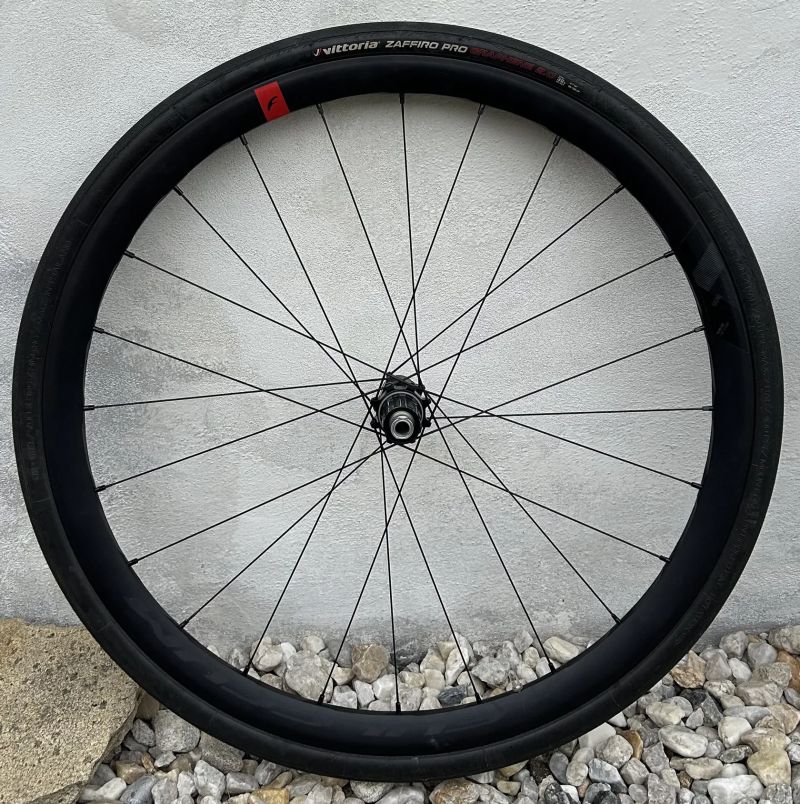 FULCRUM RACING 4 DB