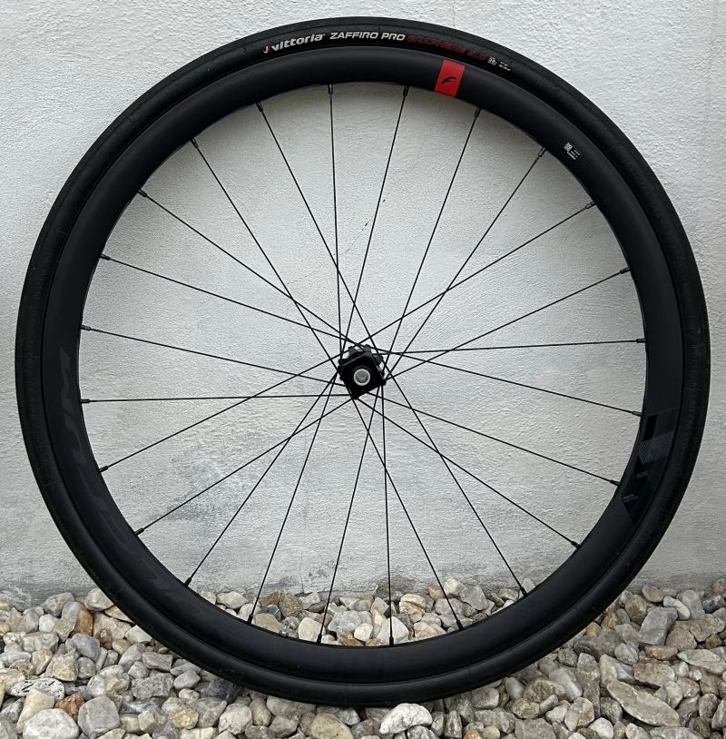 FULCRUM RACING 4 DB