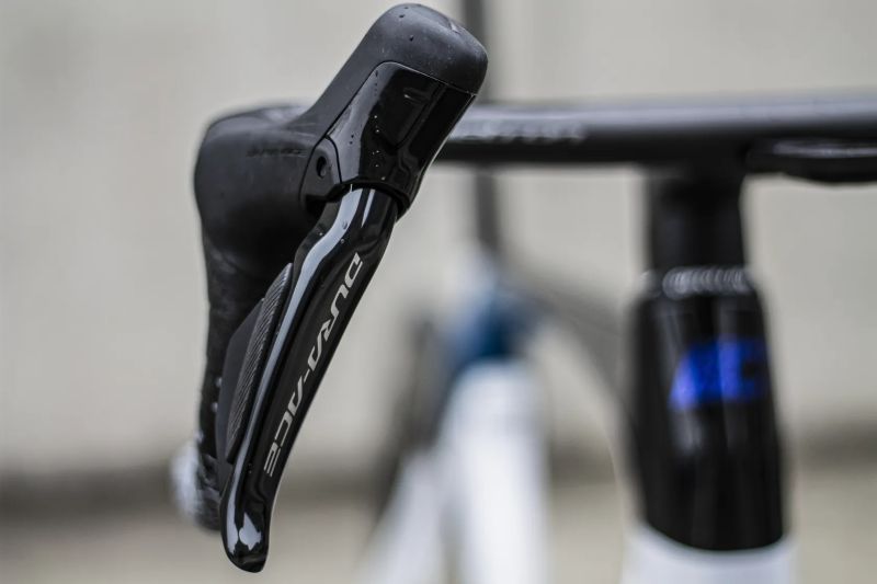 Cipollini THE ONE RB1K, Shimano Dura-Ace Di2 2x12, Drive Helix Carbon