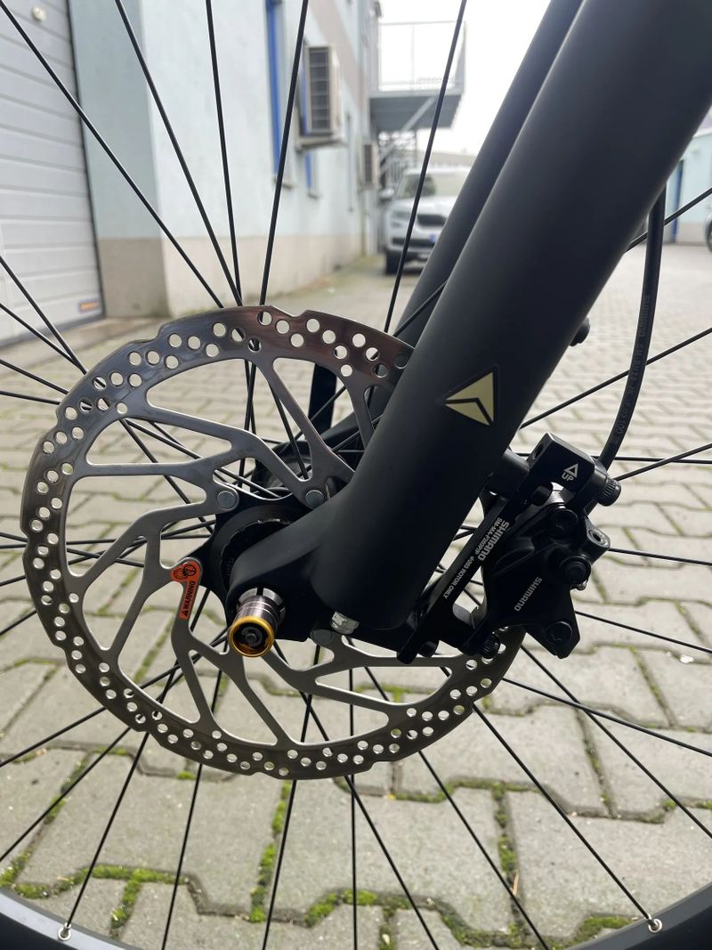 Elektrokolo Bergamont E-REVOX SPORT velikost M - záruka 