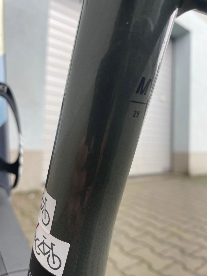 Elektrokolo Bergamont E-REVOX SPORT velikost M - záruka 