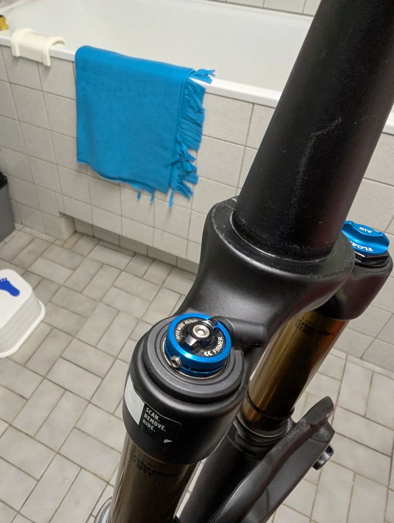 Fox 2022 Factory SC 32 FLOAT 29 100mm FIT