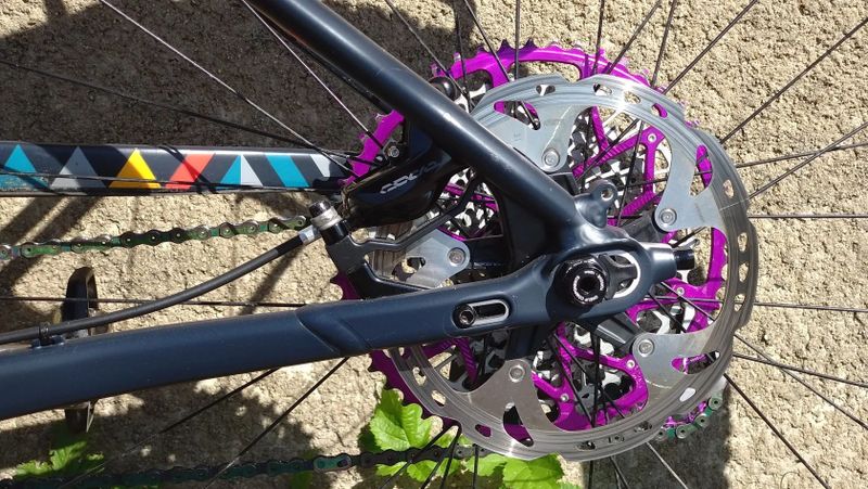 Expediční speciál Trek 1120, vel. L, kola 29" x 3,0"