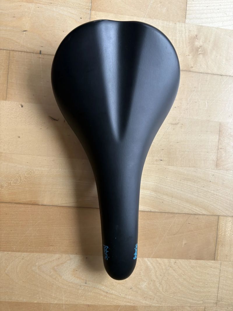 Fabric scoop