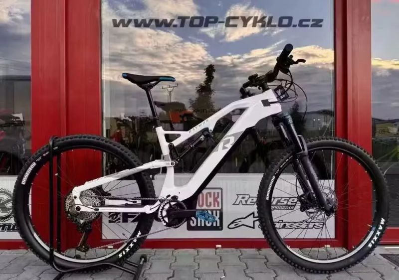 🔥🔥 SLEVA 56.000Kč -43%🔥🔥 RAYMON FullRay 150E SPE 10.0 L CARBON