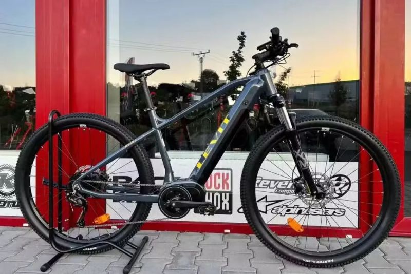 🔥🔥 SLEVA 18.000 -32% 🔥🔥eMTB LEVIT MUAN MX 3 over black pearl