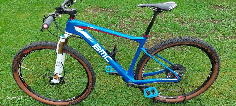 BMC TEAMELITE 2 v. M