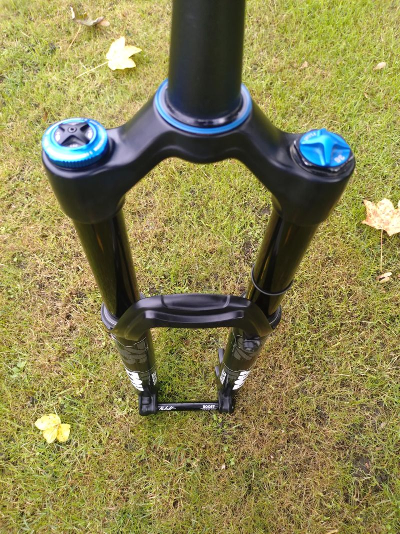 Vidlice FOX 36 GRIP 2