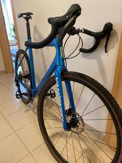 Van Rysel RCX (1. generace) – L, Shimano GRX 1×11, karbon, tubeless, 9,3 kg