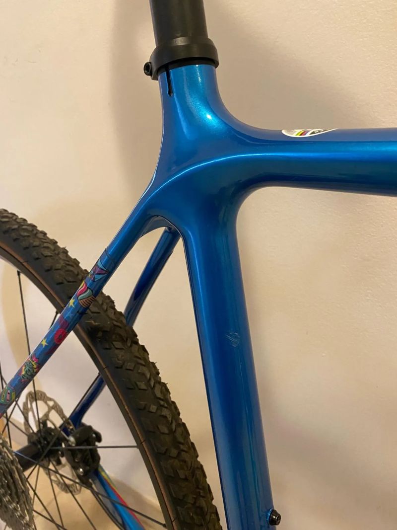 Van Rysel RCX (1. generace) – L, Shimano GRX 1×11, karbon, tubeless, 9,3 kg