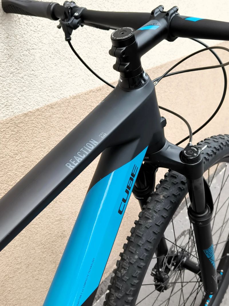 CUBE REACTION C:62 PRO, vel XL/21", carbon 29", TOP STAV, 11,8 kg