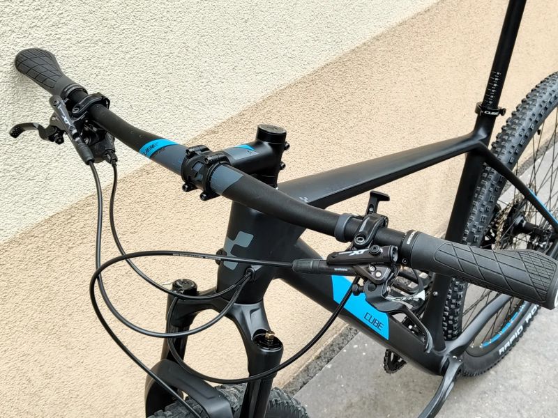 CUBE REACTION C:62 PRO, vel XL/21", carbon 29", TOP STAV, 11,8 kg