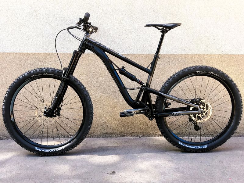 Kellys Swag 10, vel. M, zdvihy 170/165 mm, 27,5", 2021