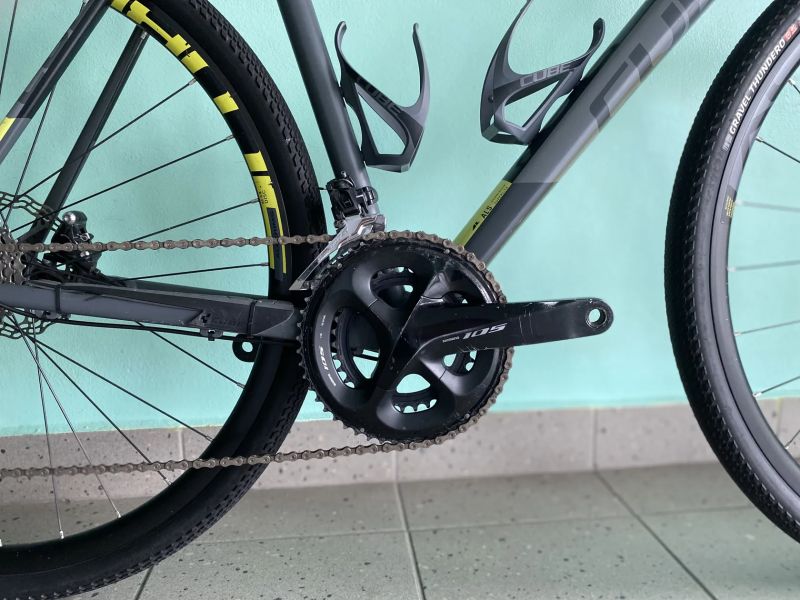 Cube CROSS RACE PRO grey'n'flashyellow
