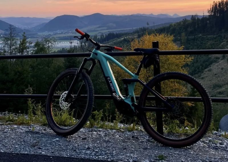 Cube Stereo Hybrid 140 HPC Race 625 - 850km