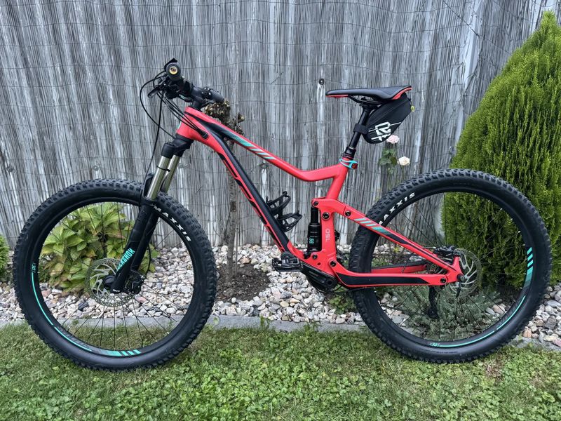 Scott Genius 750 Moc pěkné (M)