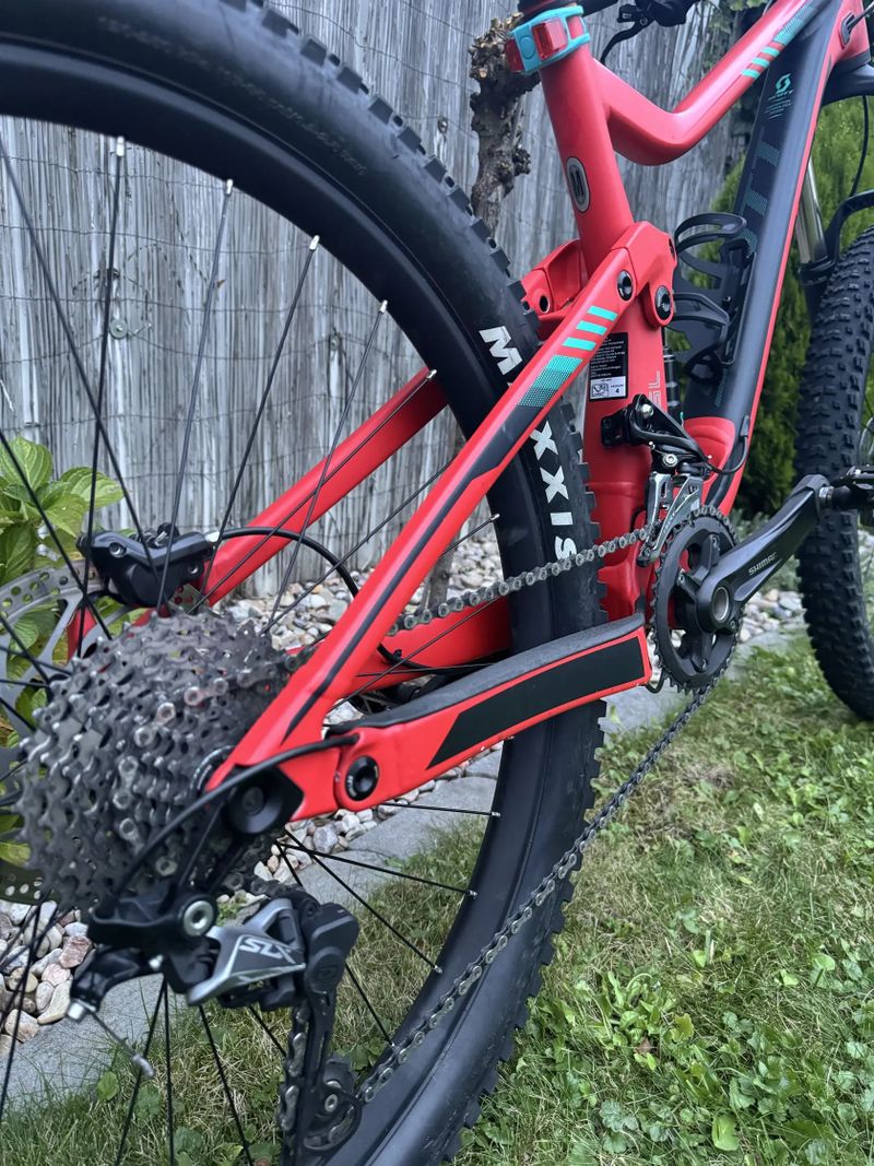 Scott Genius 750 Moc pěkné (M)