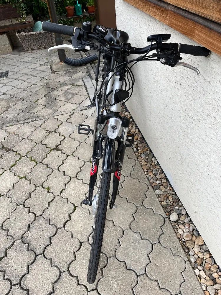 Prodám dámské elektrokolo Apache Elba vel. M