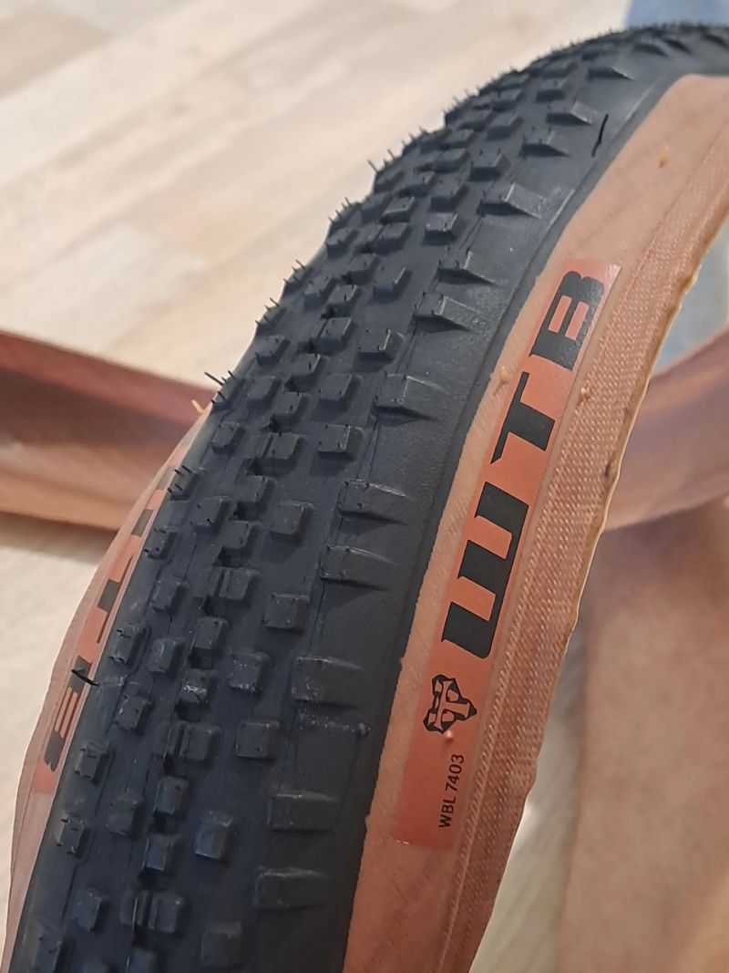 WTB Resolute 42x650b