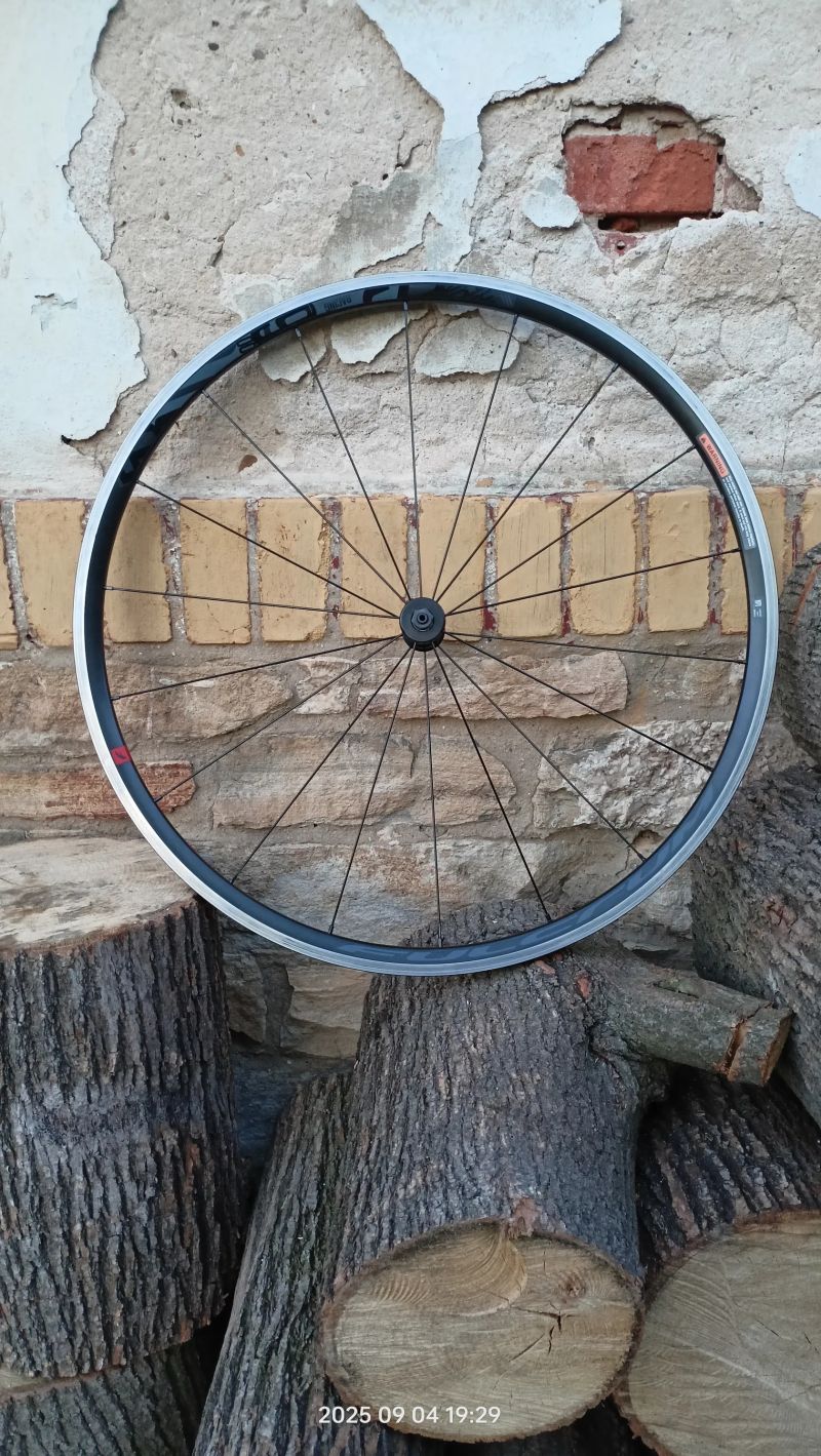 Ráfky Fulcrum 900 DB Racing