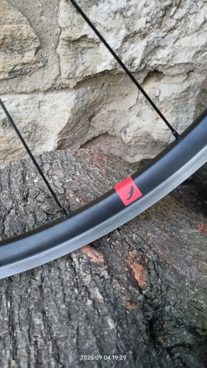 Ráfky Fulcrum 900 DB Racing