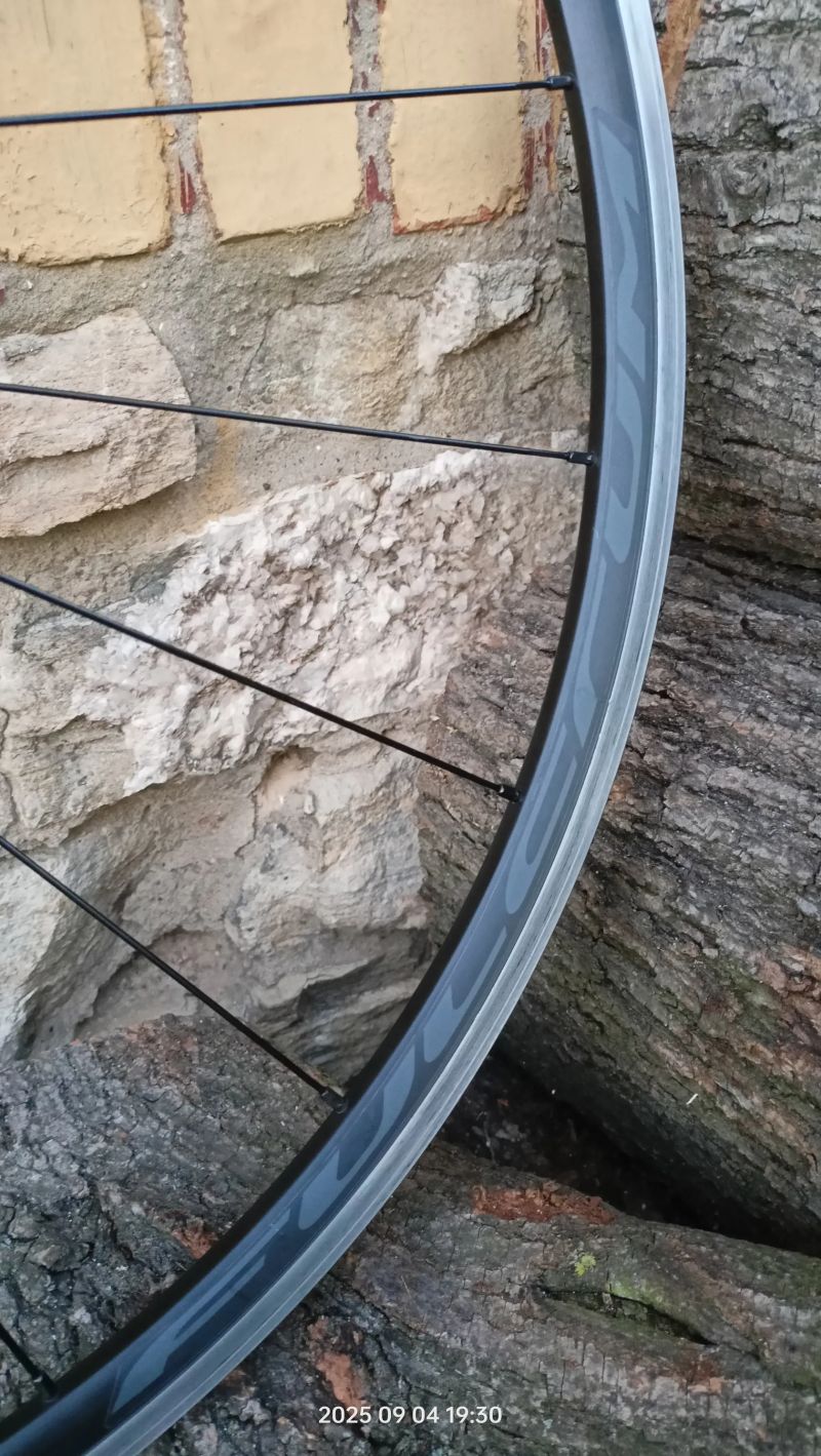 Ráfky Fulcrum 900 DB Racing