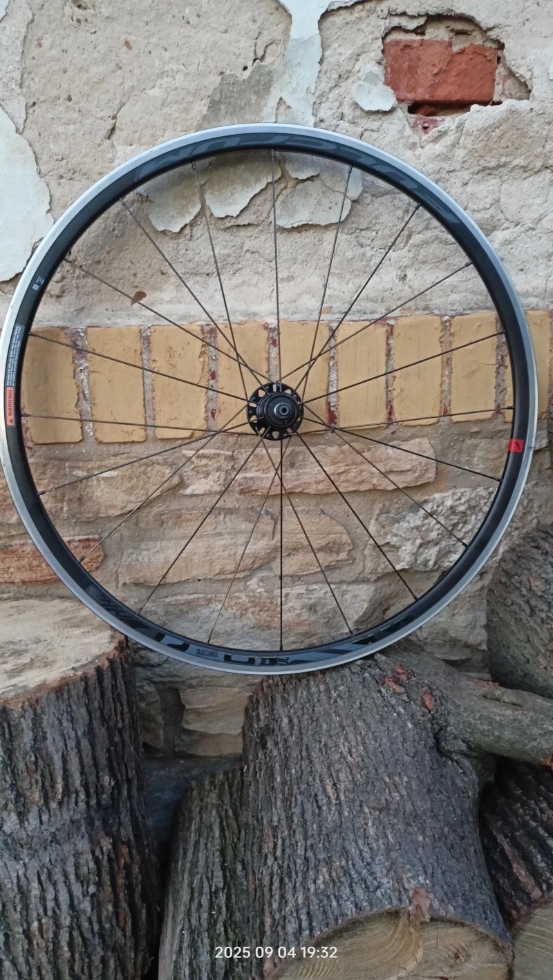 Ráfky Fulcrum 900 DB Racing