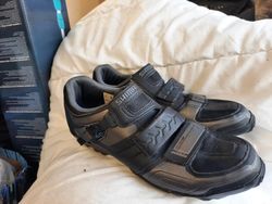 Mtb tretry Shimano SH-M089L