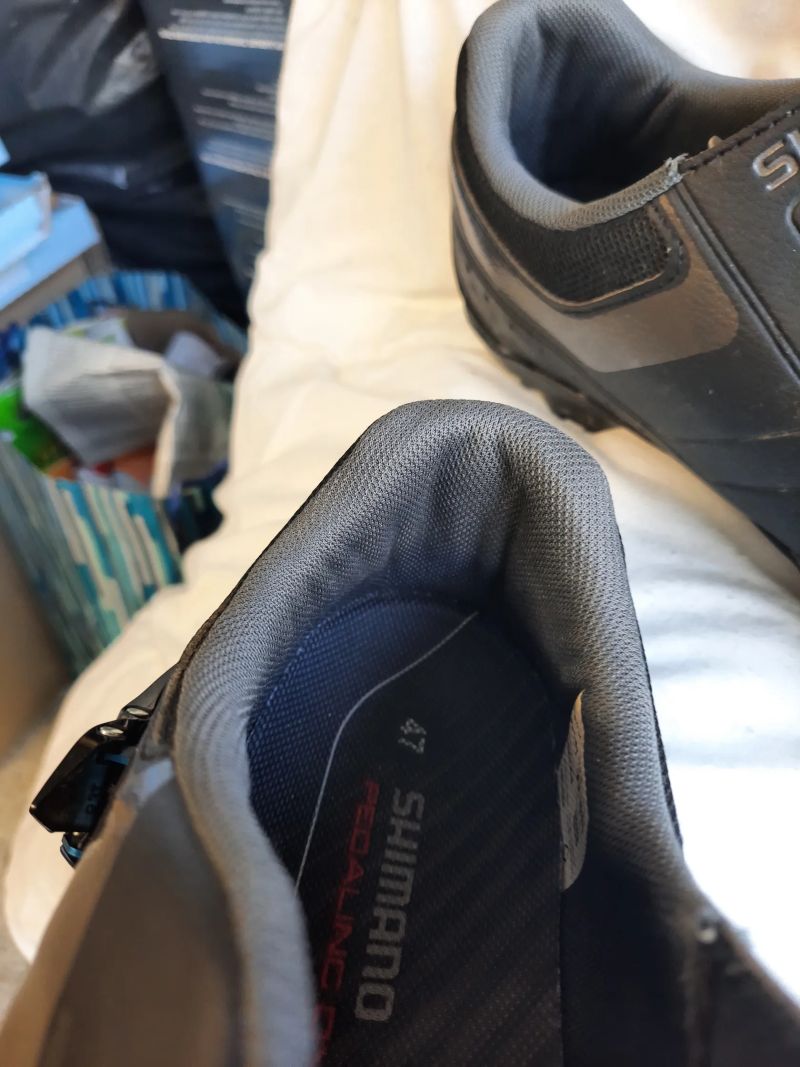 Mtb tretry Shimano SH-M089L