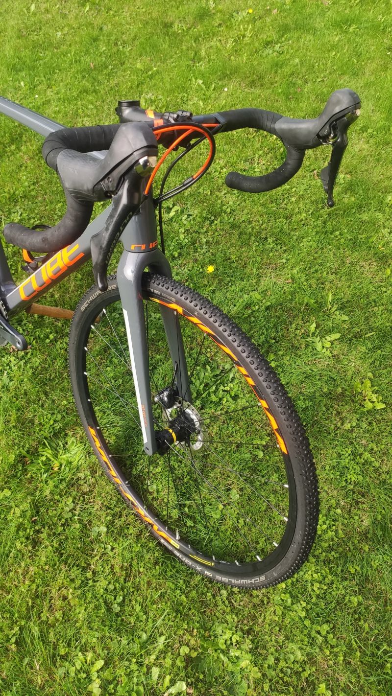 karbonové cyklokrosové/gravelové kolo Cube CrossRace 56 