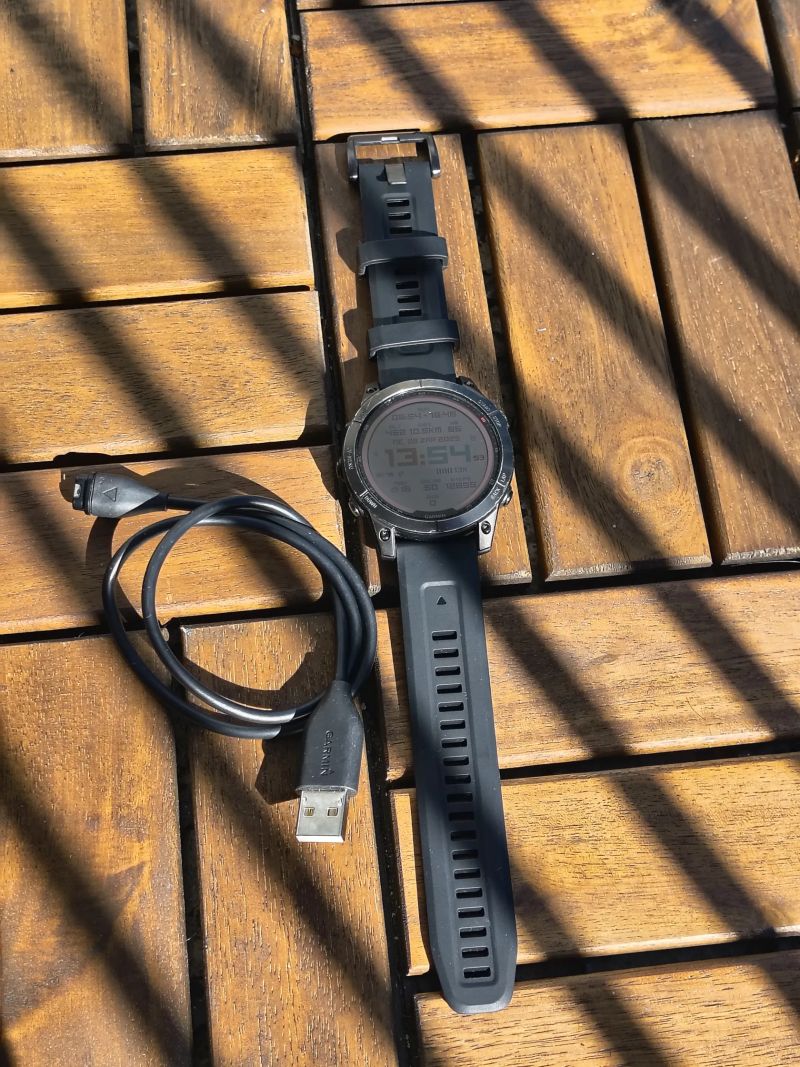 Garmin Fenix 7 sapphire solar