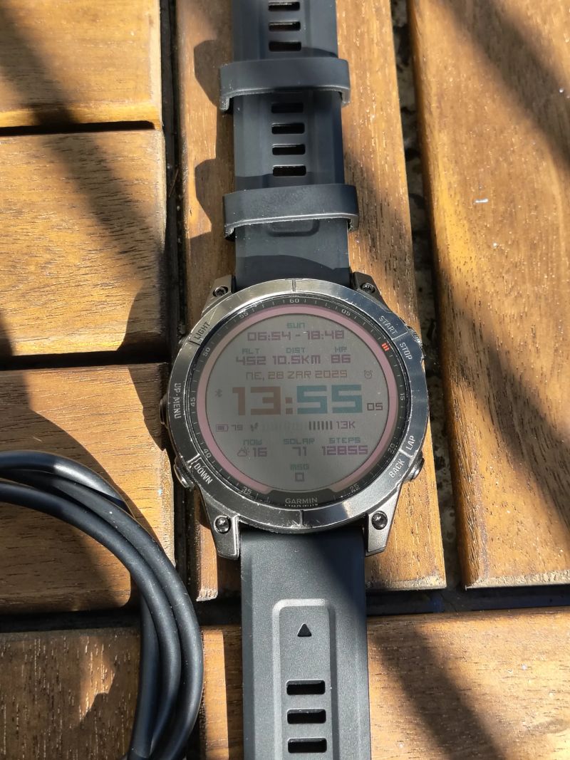 Garmin Fenix 7 sapphire solar