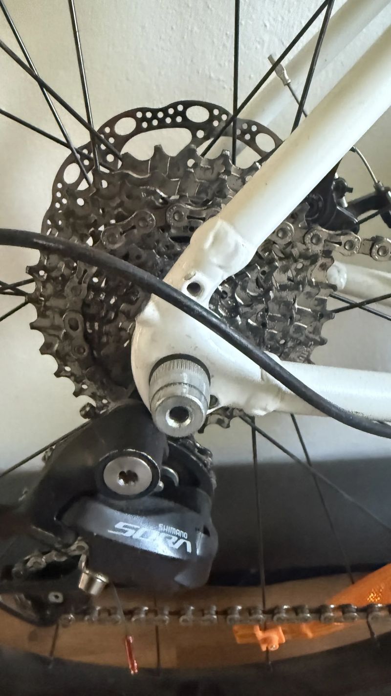 Trek Domane 3 + trenažér