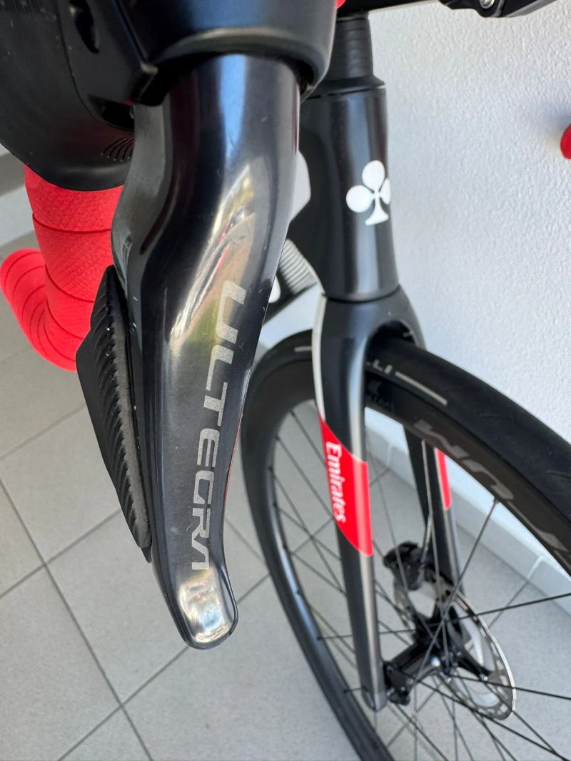 Colnago V4Rs UAEmirates