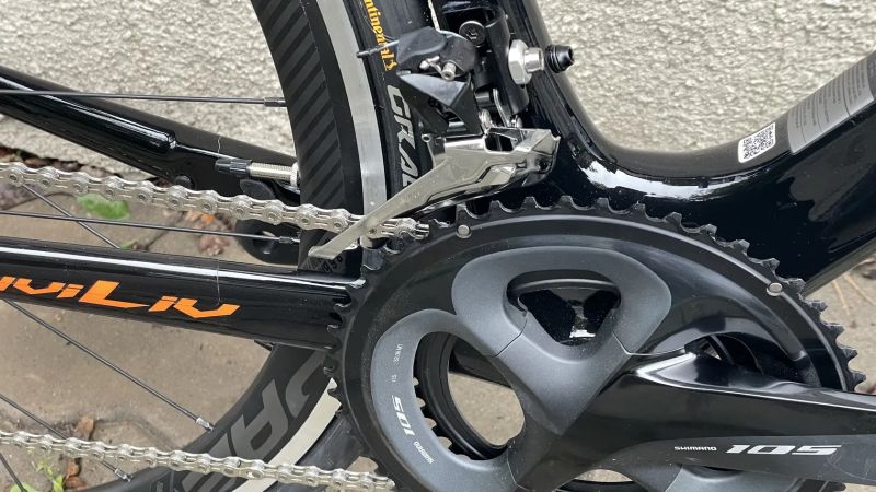 Výprodej nového kola Giant Enviliv Advanced 2 M