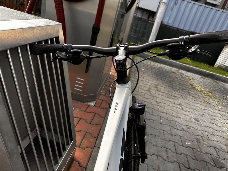 Giant Roam 3