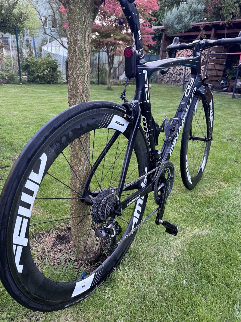 Pinarello F10