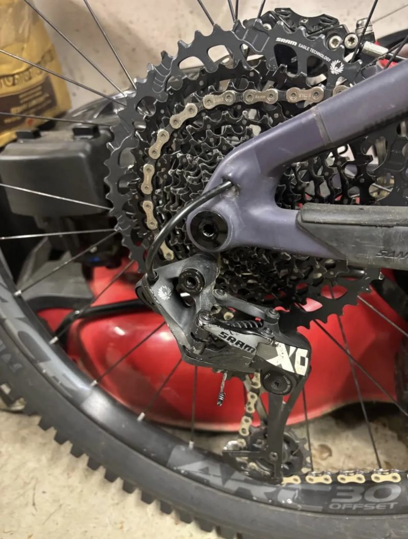 Santa Cruz Nomad CC