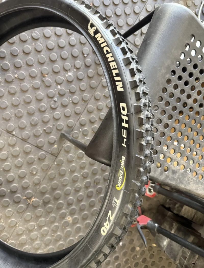 Michelin DH34 BikePark TLReady 2.40x29 1ks