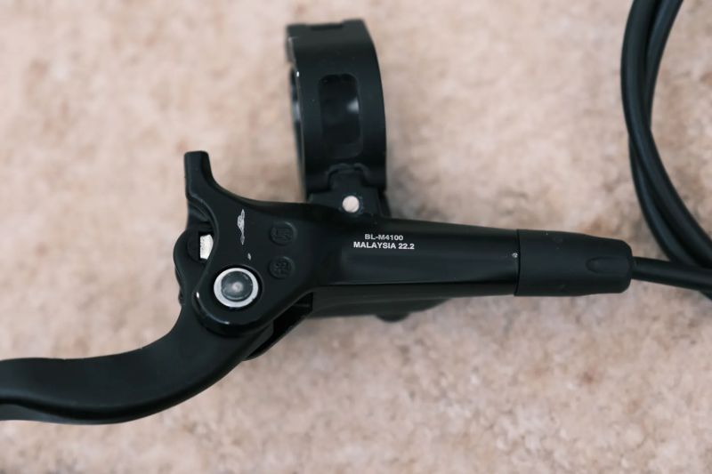 Brzdy Shimano MT420 / BL-M4100 - kompletní sada + kotouče