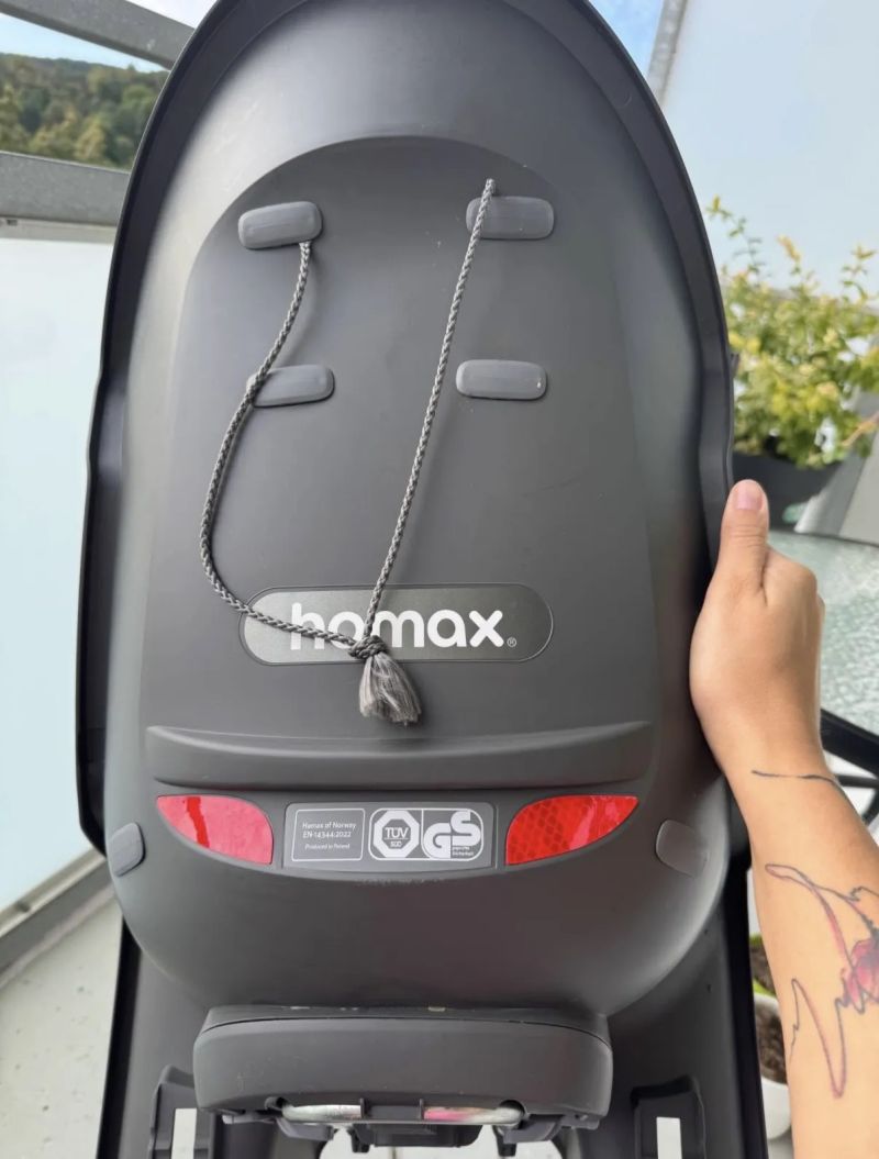 Hamax Chill + držák na kolo + extra tyč pro nízký rám