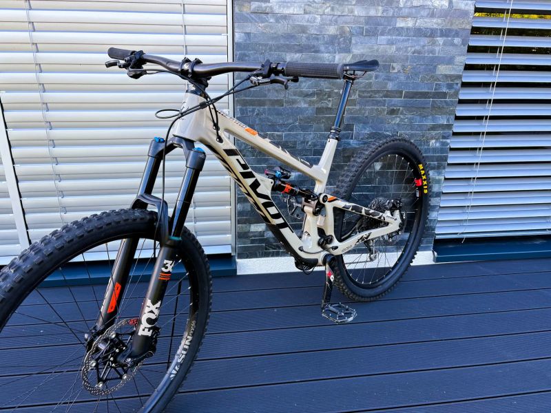 Pivot Firebird 29 X01