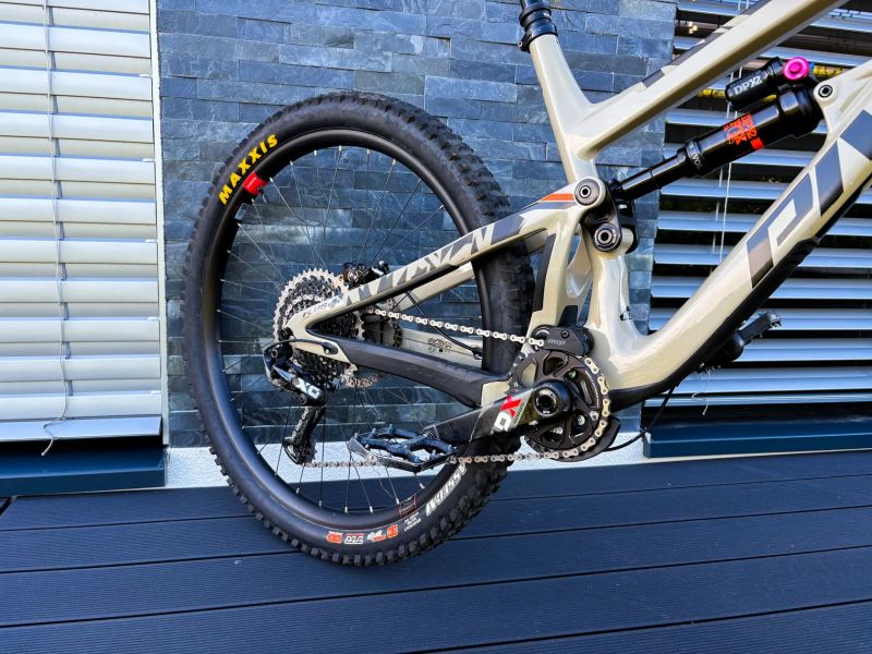 Pivot Firebird 29 X01
