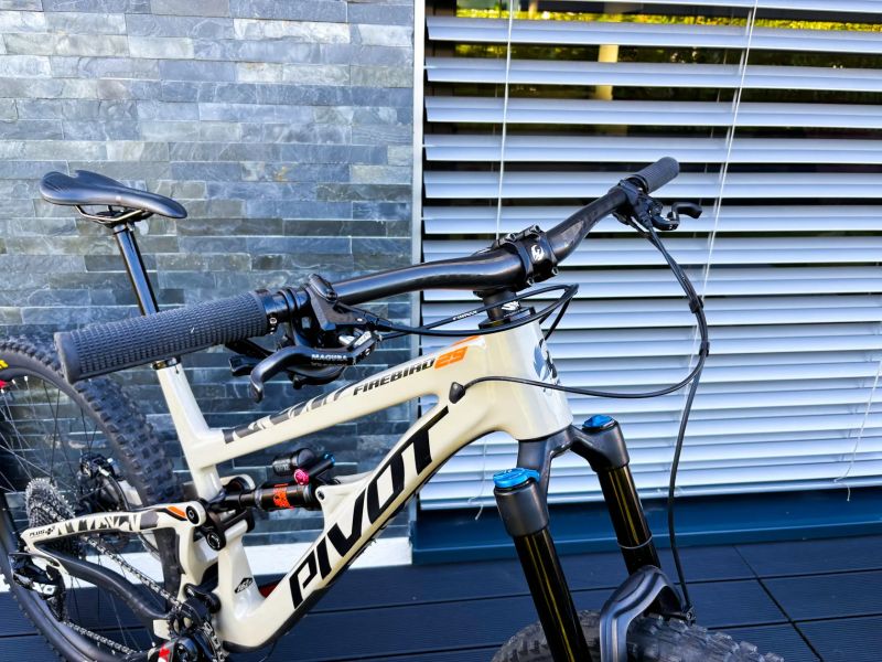 Pivot Firebird 29 X01