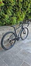 Giant Revolt O Gravel Bike M